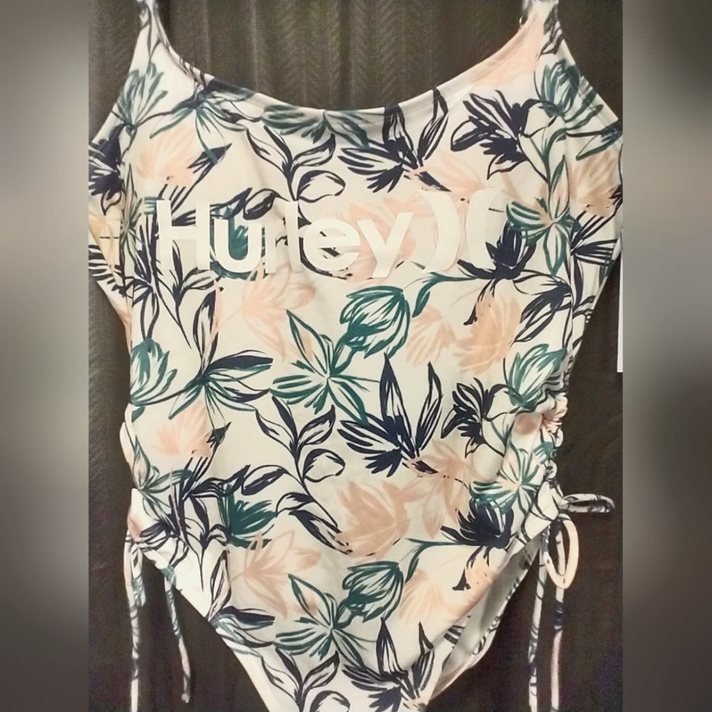 One piece swimsuit
